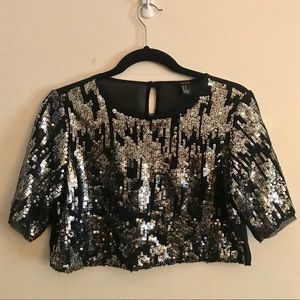 Sequence black and silver crop-top